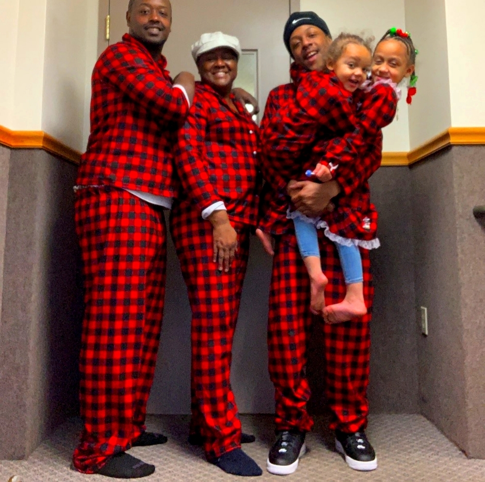 FAMILY XMAS TOGETHER 2020